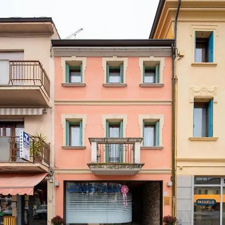 아파트 Venezia-suite Hemingwaya Pochi Passi Outlet